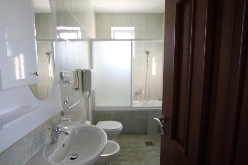 Apartment Bayer Herceg Novi Ngoại thất bức ảnh