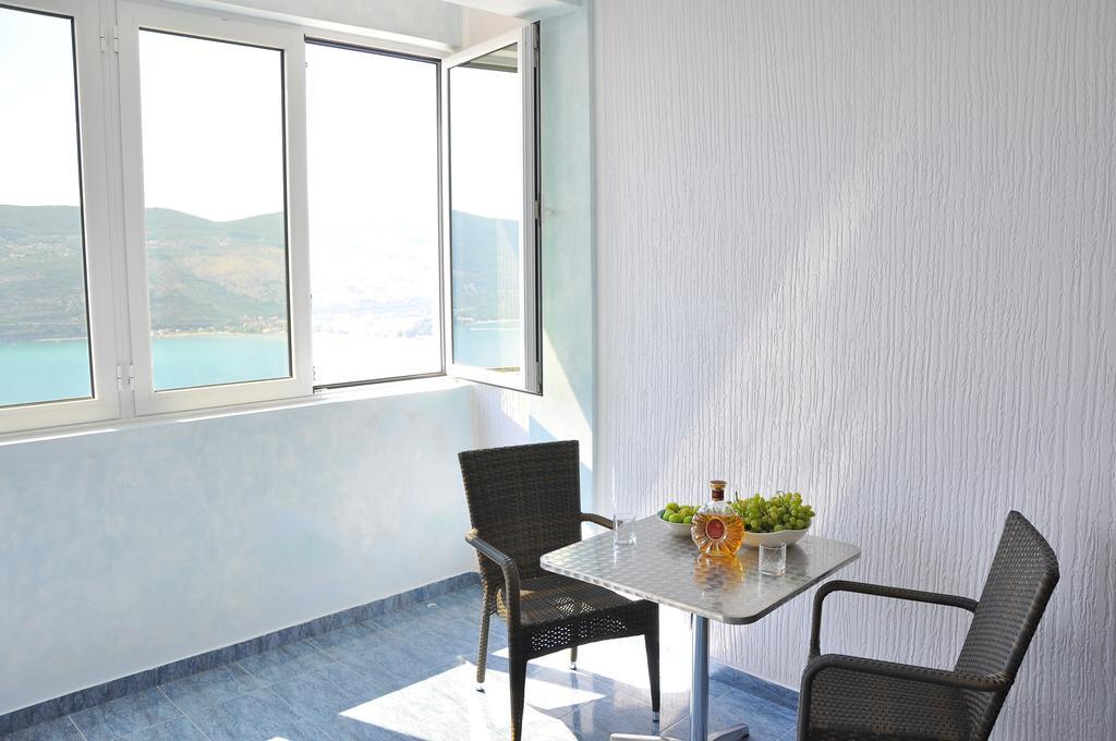 Apartment Bayer Herceg Novi Ngoại thất bức ảnh